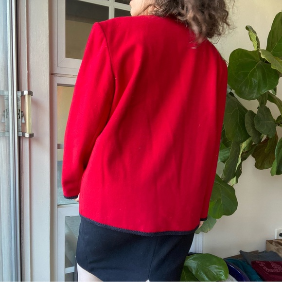 Vintage 1980s Esprit Collection little red and black skirt suit - Picture 5 of 9